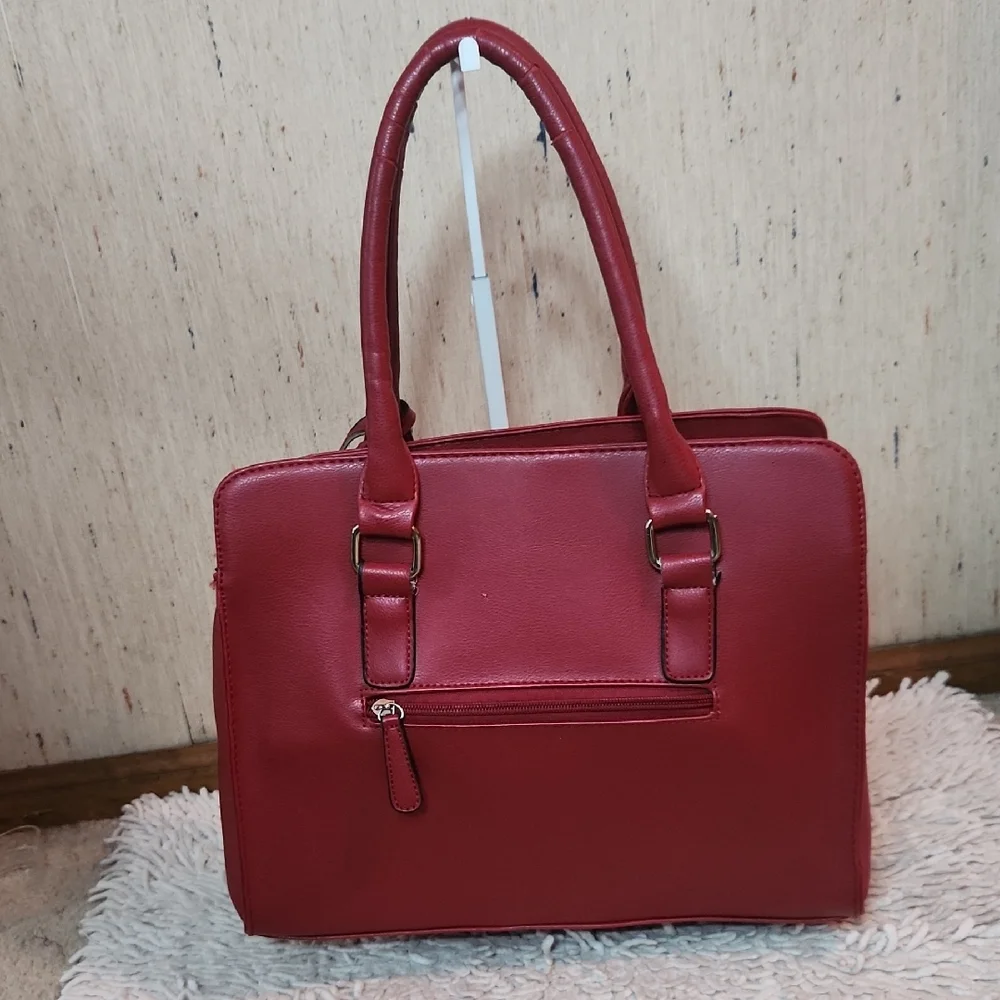 Christian Lacroix Red Quilted Handbag - Picture 2 of 9